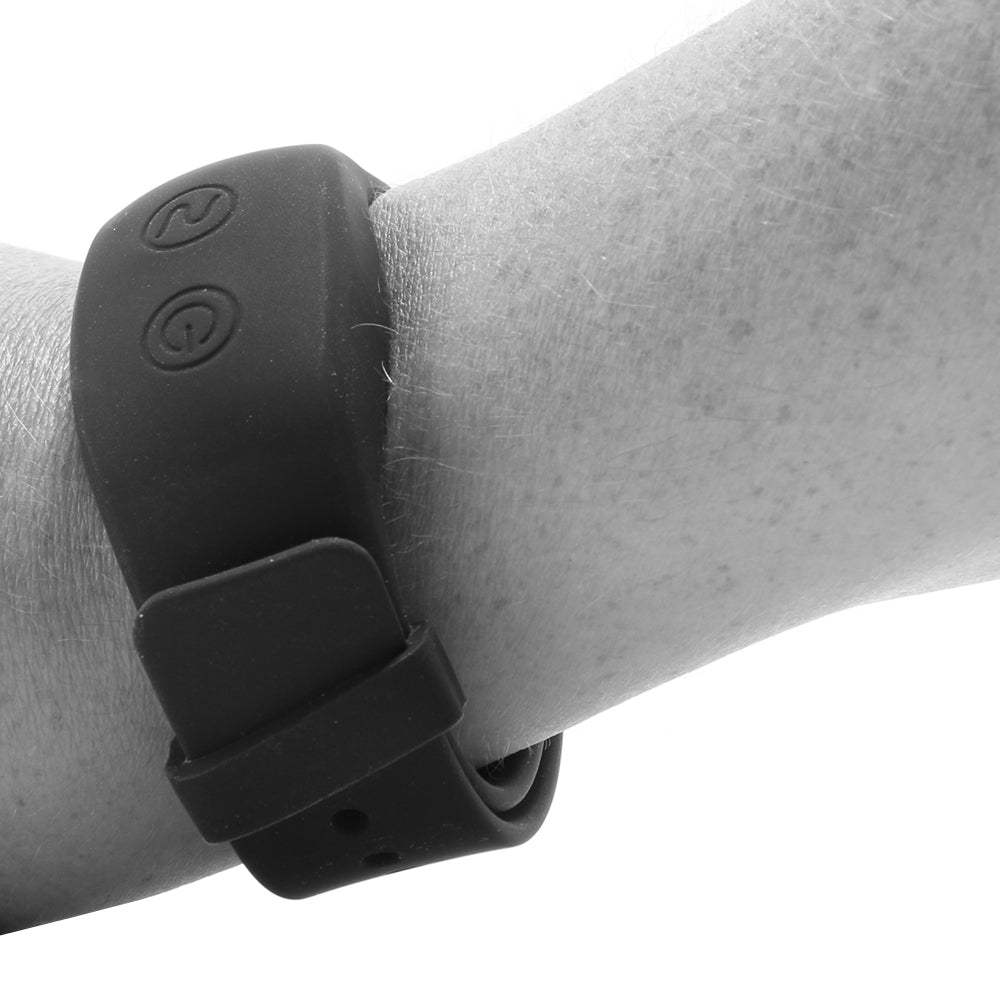 Curve Vibe with Wristband Remote